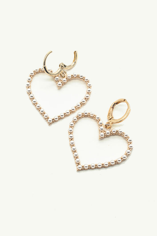 Heart shaped gold earrings with pearls