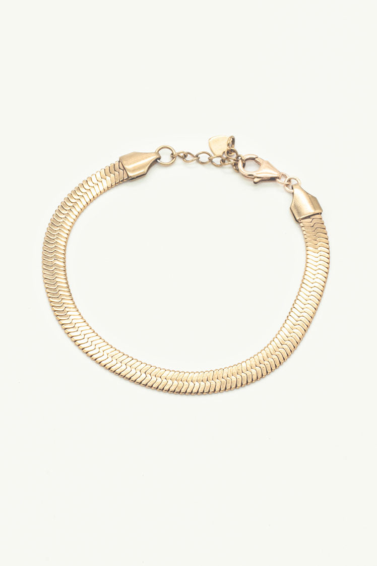 Load image into Gallery viewer, Gold herringbone bracelet 
