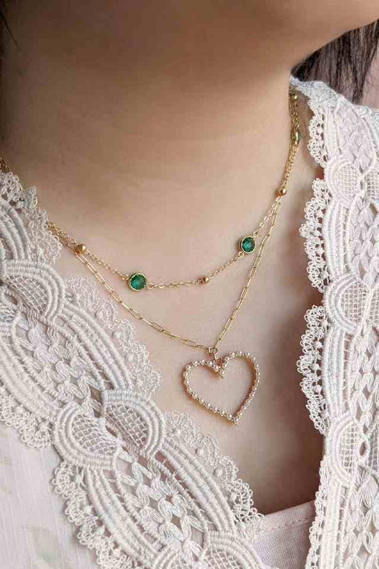 Load image into Gallery viewer, Pearl heart minimalist gold anti tarnish necklace 
