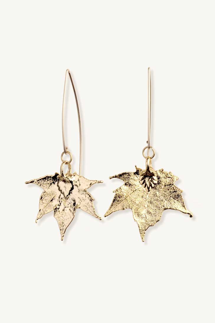 Load image into Gallery viewer, Gold leaf earrings 

